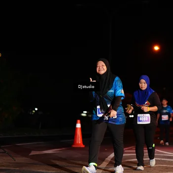Runner Photo 5012929