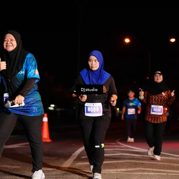 Runner Photo 5012941