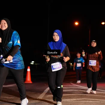 Runner Photo 5012943