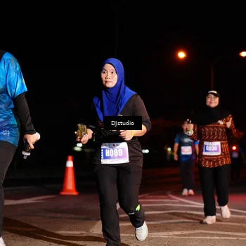Runner Photo 5012951