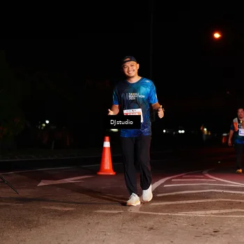 Runner Photo 5012995