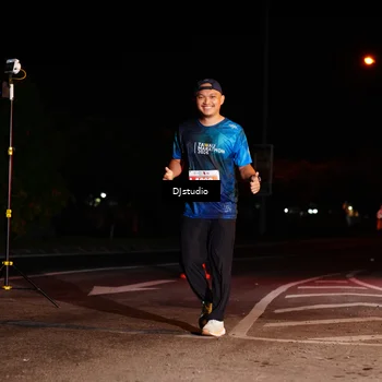 Runner Photo 5013010