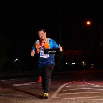Runner Photo 5013025