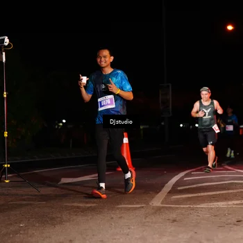 Runner Photo 5013089