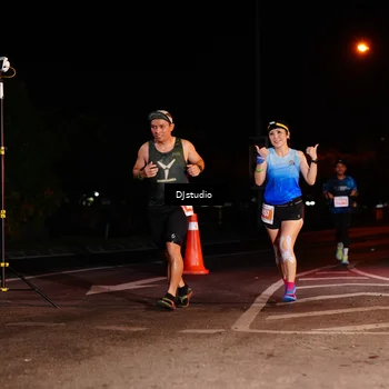 Runner Photo 5013112