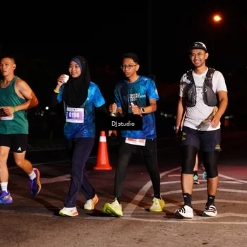Runner Photo 5013200