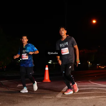 Runner Photo 5013480