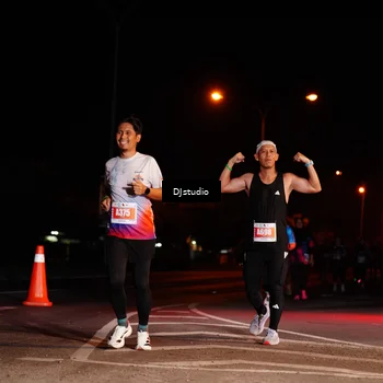 Runner Photo 5013856