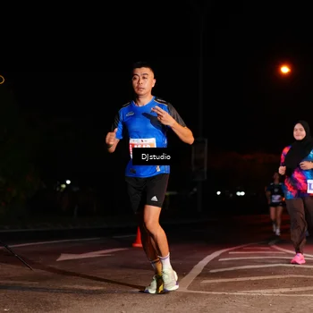 Runner Photo 5013900