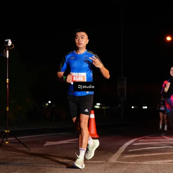 Runner Photo 5013904