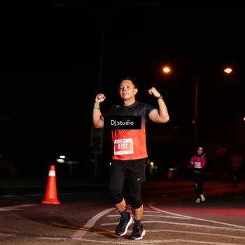 Runner Photo 5014041