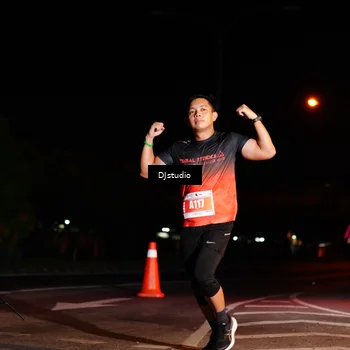 Runner Photo 5014051