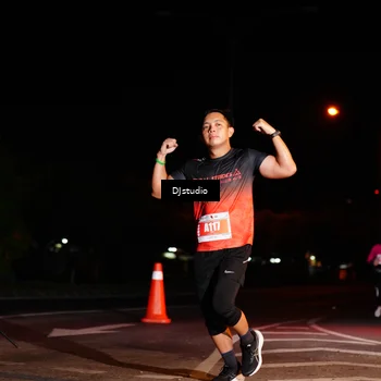 Runner Photo 5014053