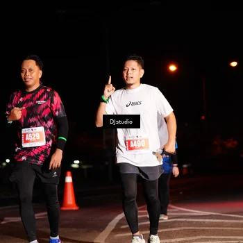 Runner Photo 5014264