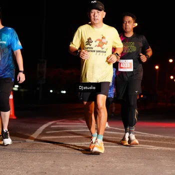 Runner Photo 5014936