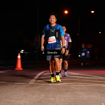 Runner Photo 5015002