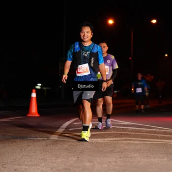 Runner Photo 5015012