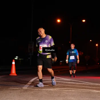 Runner Photo 5015017