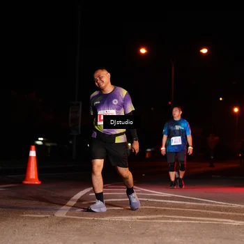 Runner Photo 5015020