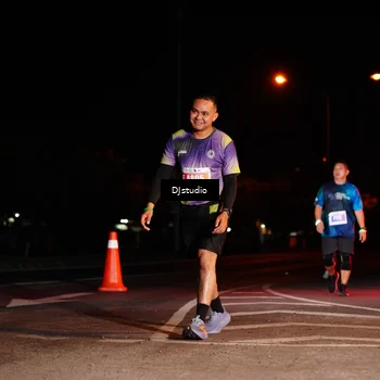 Runner Photo 5015028