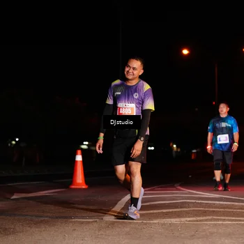 Runner Photo 5015032