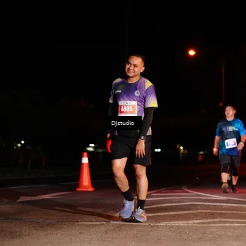Runner Photo 5015041