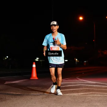 Runner Photo 5015056