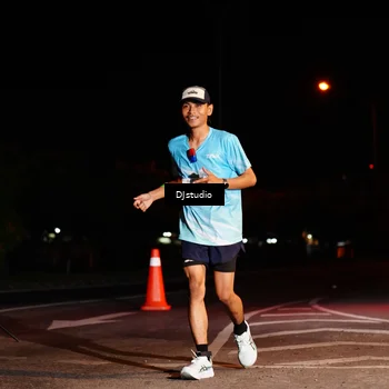 Runner Photo 5015065