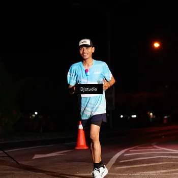 Runner Photo 5015070
