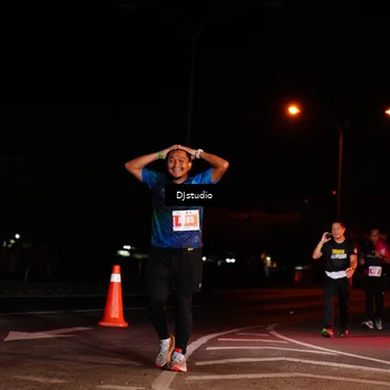 Runner Photo 5015124