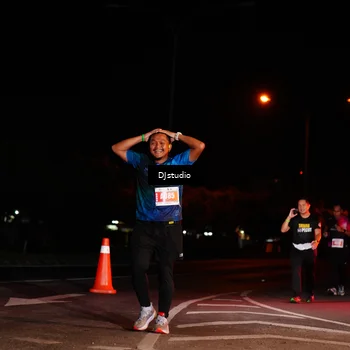 Runner Photo 5015125