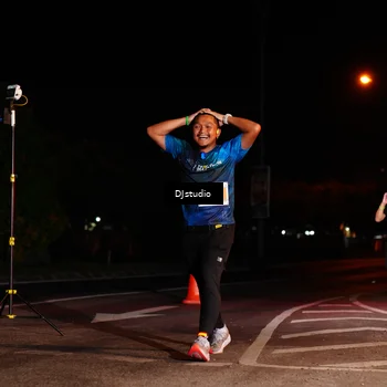 Runner Photo 5015146