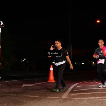 Runner Photo 5015160