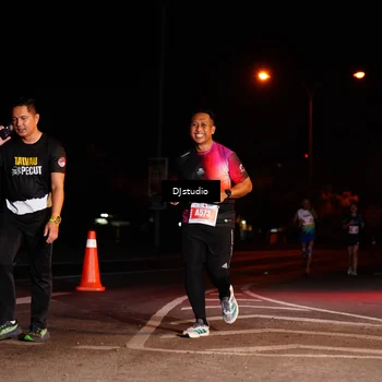 Runner Photo 5015172