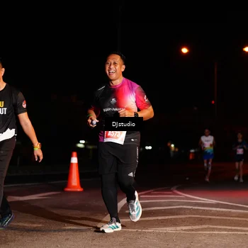 Runner Photo 5015194