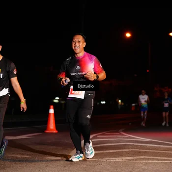 Runner Photo 5015197