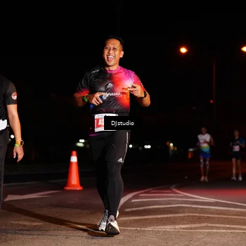 Runner Photo 5015201