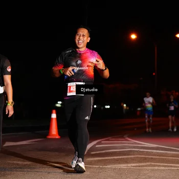 Runner Photo 5015202