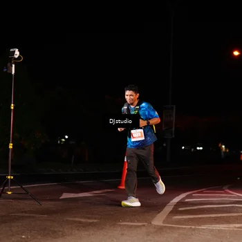 Runner Photo 5015272