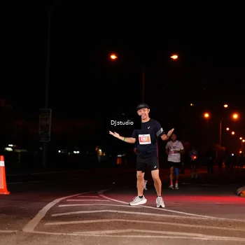 Runner Photo 5015458