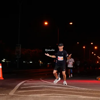 Runner Photo 5015463