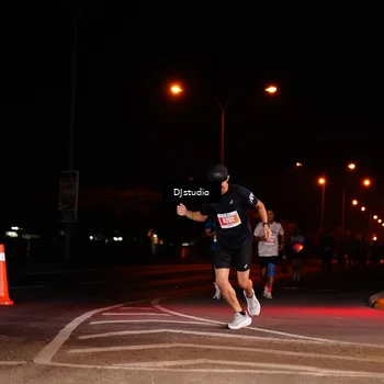 Runner Photo 5015474