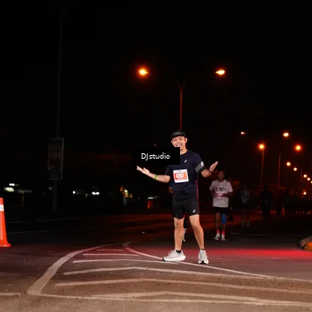 Runner Photo 5015492