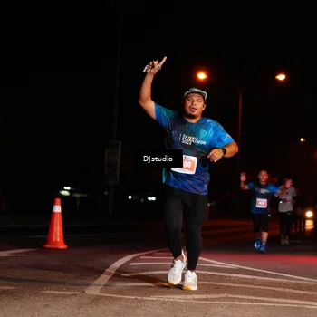 Runner Photo 5015545