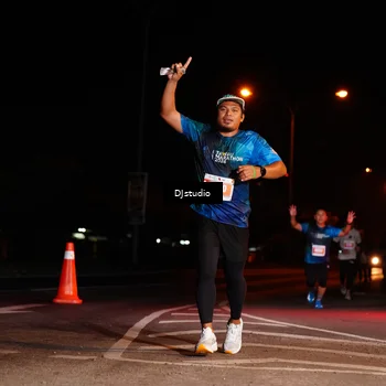 Runner Photo 5015546