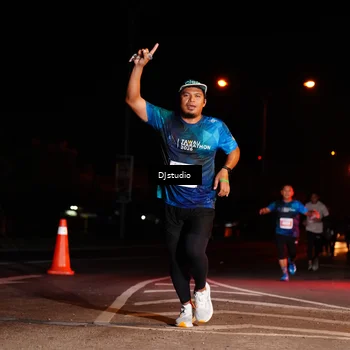 Runner Photo 5015554
