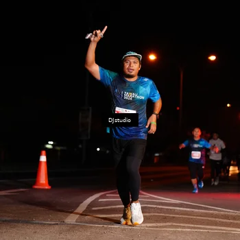 Runner Photo 5015561