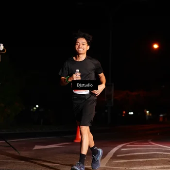 Runner Photo 5015654