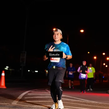 Runner Photo 5015665