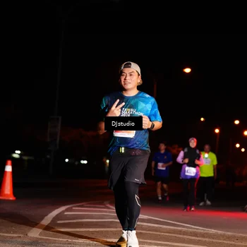 Runner Photo 5015667